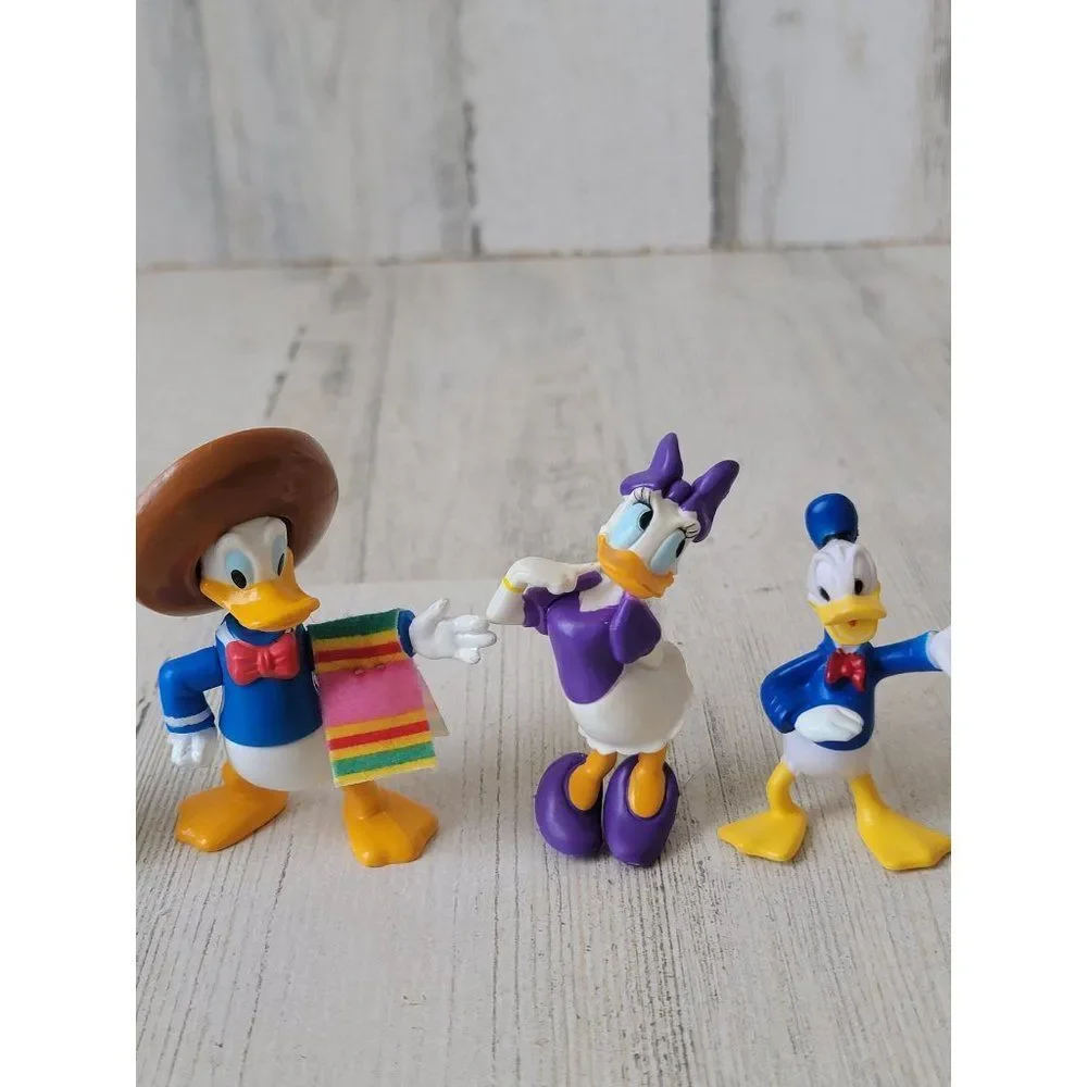 Daisy Donald Duck couple variety pack‎ toy Figure Set Disney